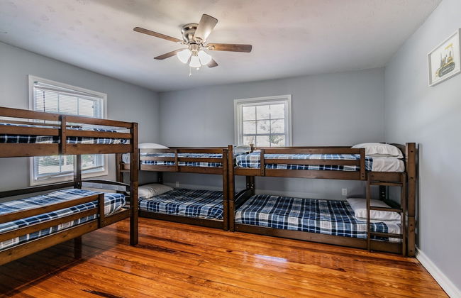 A Large Tropical 7 Bedroom Estate by RedAwning - Foto 9