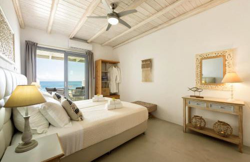 Blue Waves Suites & Apartments - To Kyma - Photo 57