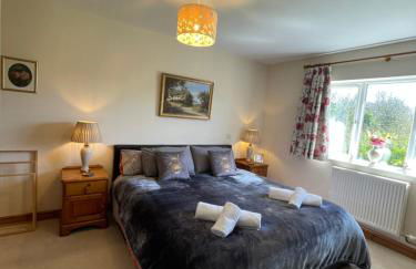 Honeycomb Cottage - a quiet, charming, cosy retreat in the countryside only 2 miles from one of Cornwall's best beaches - Photo 7