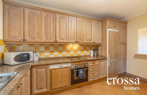 Elegant Golf Apt, Peace, Pool, Panoramic Views - Photo 8