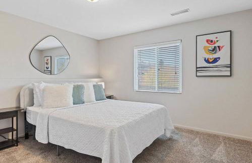 Modern Home-Garage-Scenic Patio - Foto 25