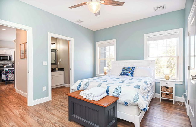 Maritime Meadows Charming Resort-style Home! - Photo 4