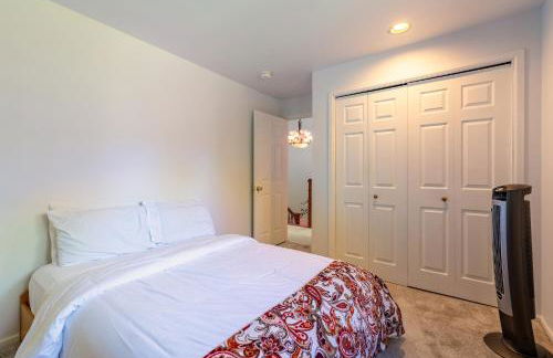 Spacious 3BR Redmond Home with Fireplace & BBQ - Foto 19