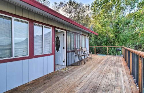 Lake View Home with Grill Hike, Boat, Relax! - Foto 32