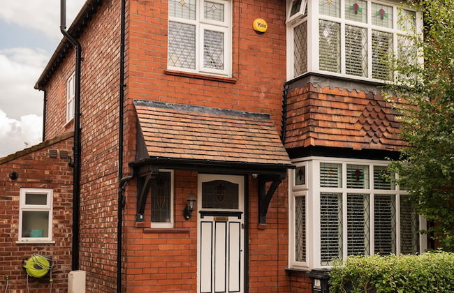 Contemporary Bright House 20 Min To Manc - Photo 61