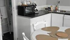 Maisonnette cosy avec extérieur - Photo 5