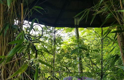 Villa Colin, la tête dans les bois, à deux pas de la mer, classée 4 étoiles - Foto 29