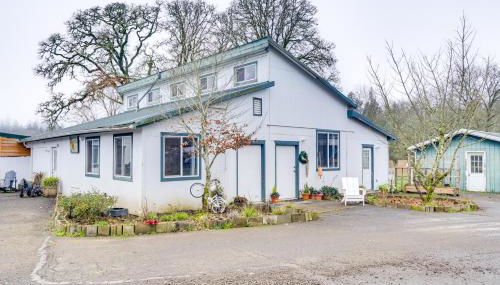 5 Mi to Hillsboro Vintage-Style Home with Fire Pit - Foto 2