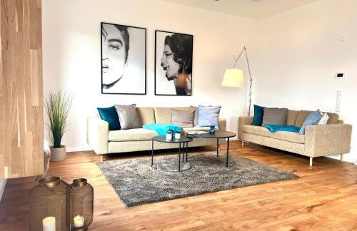 Luxus-Ferienhaus mit Saunen und großem Garten - Foto 1