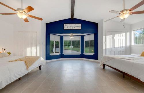 Lakefront Retreat Sleeps 15 Starlink Internet - Foto 20