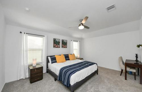 Marice Escape at Fulshear with Community pool - Foto 8