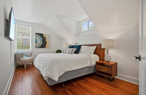 Remodeled Historic 1800s Carriage House, The Castle Garden, Colonial Modern Mansion - Foto 43