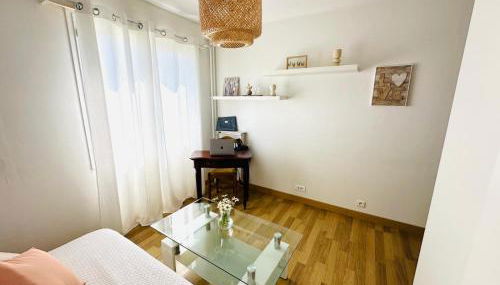 Spacieux 2 chambres 65m2 climatisé au village médiéval entre Nice et Antibes - Foto 4