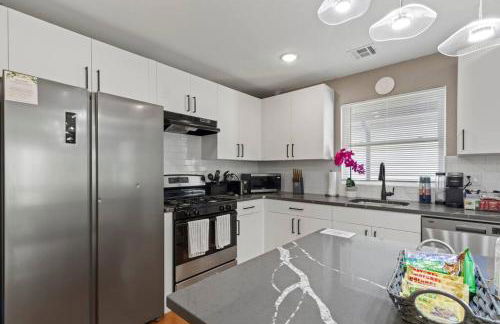 Luxury Gated home near NYC and EWR with free Parking - Foto 9