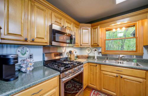 Robbinsville Vacation Rental with Covered Balcony - Foto 12