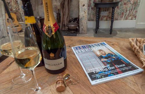 Heron Stays Bath- Boutique Period Group Properties, Parking for 4 Cars, Just 3 Miles to Bath Central, Sleeps 14 - Photo 52