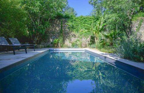 Artist's Villa With Pool Near Aix-En-Provence - Foto 1