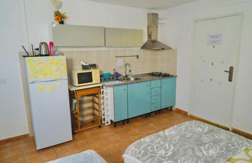 Estudio adosado con jardín y parking privado - Photo 4