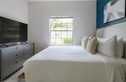 Landing Beautiful 2BD in Bee Cave - Photo 15