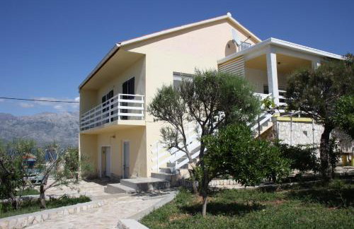 Apartman LAURA 1 - Photo 1