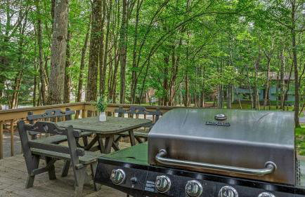 7mins to Skiing, Fire Pit, Game Table Lake Access Hygge Home by Avantstay - Photo 5