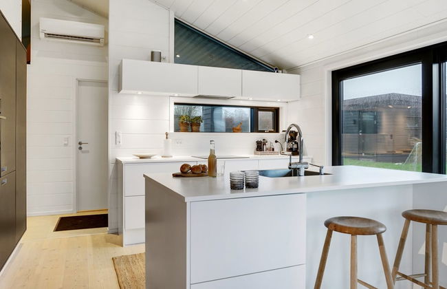 "Kjell" - 100m from the sea - Foto 30