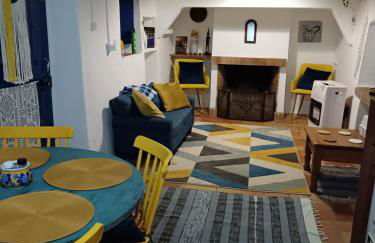 Blue&YellowHouse - Foto 1