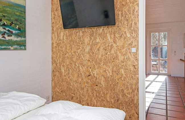 8 Person Holiday Home in Varde - Photo 5