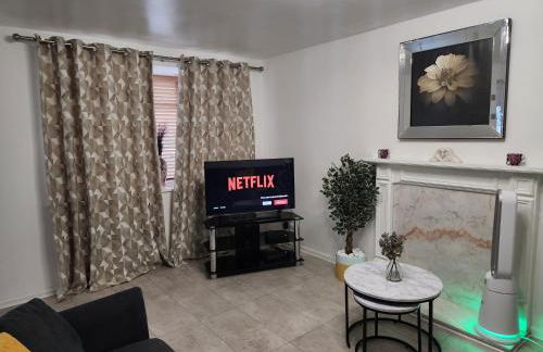 My Holiday Home -2 Bed House-Free Parking - Foto 2