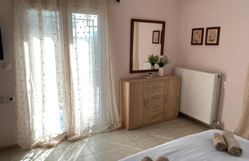 Sofias Cottage Trikala - Photo 17