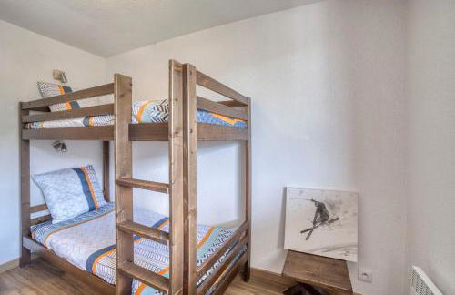 Duplex familial - Piscine intérieure - Photo 10