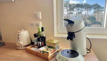 Aux portes de la plage, entièrement rénovés, climatisation, wifi, Parking gratuit, linge de maison fournit, ménage en fin de séjour compris - Foto 5