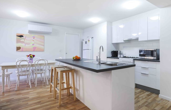 Sandbox Luxury Beach Front Apartments - Foto 28