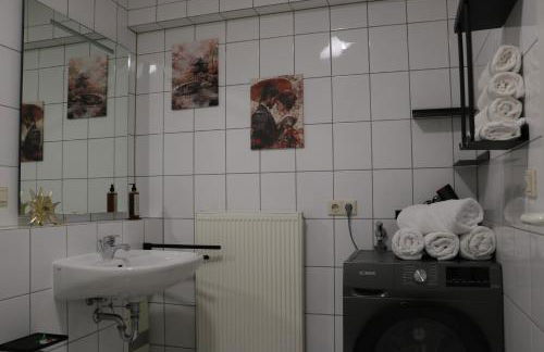 NEU Executive Stay 90m2 Balkon Lift Zentral Parkplatz - Foto 18