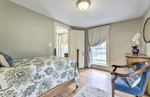 Charming Farmhouse with Pool and Fishing Pond! - Foto 29