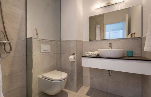 4 Bedroom Awesome Home In Gamboci - Foto 30