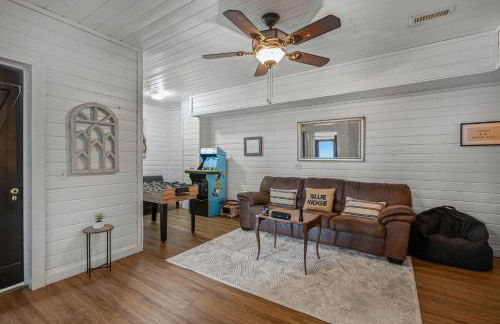 Top of the Mountain Breathtaking Views Hot Tub - Foto 35