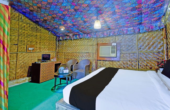 Luxury Stays With Pool Near Akshardham Temple - Foto 20