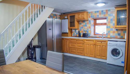 3-bedroom house for contractors in Birstall, Leeds - Foto 2