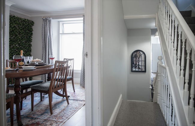 Langland Road - 2 Bedroom Town House - Photo 29