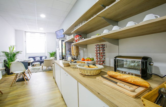 CALM Appart' & Hostel - Photo 38