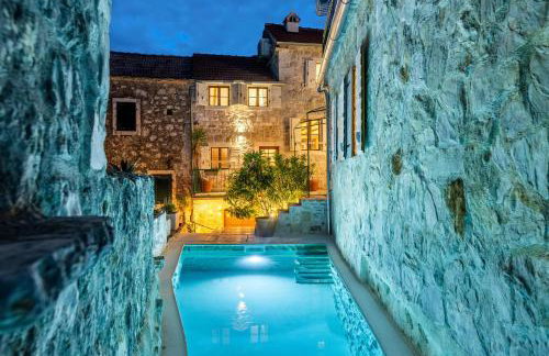 Dvor Pitve Villas - Photo 3