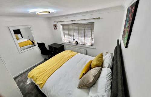 Home away from home - Photo 16