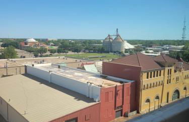 Silo View - heart of downtown - Foto 8