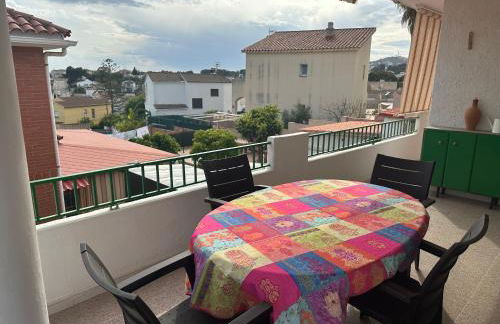 Piso superior tranquilo terraza y vistas A 45 min de Barcelona - Foto 38