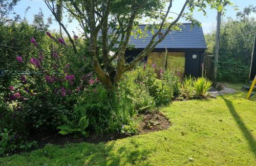 Hallegan Annexe with Private Garden and Woodland-Sofa Bed Only - Foto 17