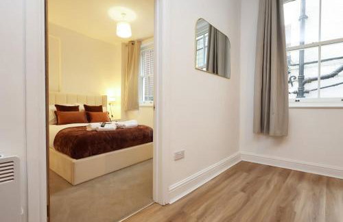 Beautiful Apartment Located on Ledbury High Street- Sleeps up to 8! Dog Friendly - Foto 43