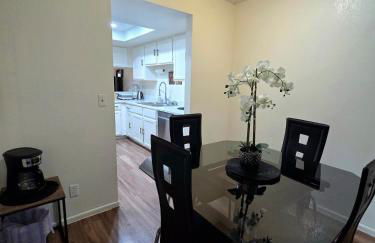 2 bed 2 bath downtown vegas near the strip - Foto 14
