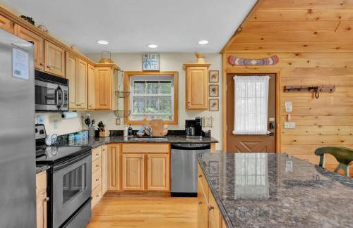 Lazy River Cabin: Lakefront Stay - Foto 73