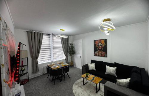 Modern 2 Bedroom Ground Floor Apartment in Dundee, Free Parking - Foto 2